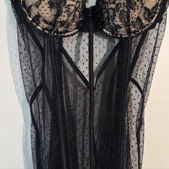 Victoria's Secret Very Sexy Babydoll 36B - Picture 4 of 9